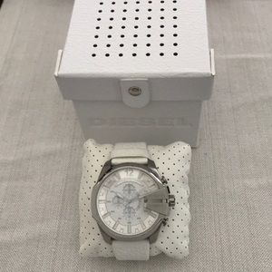 Diesel DZ4292 Mega Chief Chrono Watch